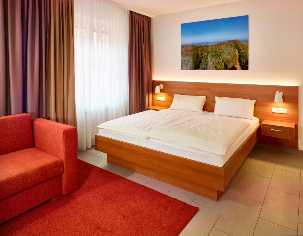 Hotel & Restaurant Burgschaenke Kaiserslautern Zewnętrze zdjęcie